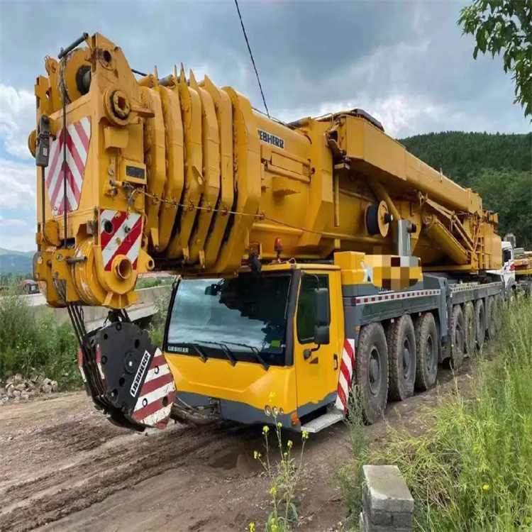 大英附近100吨吊车出租电话